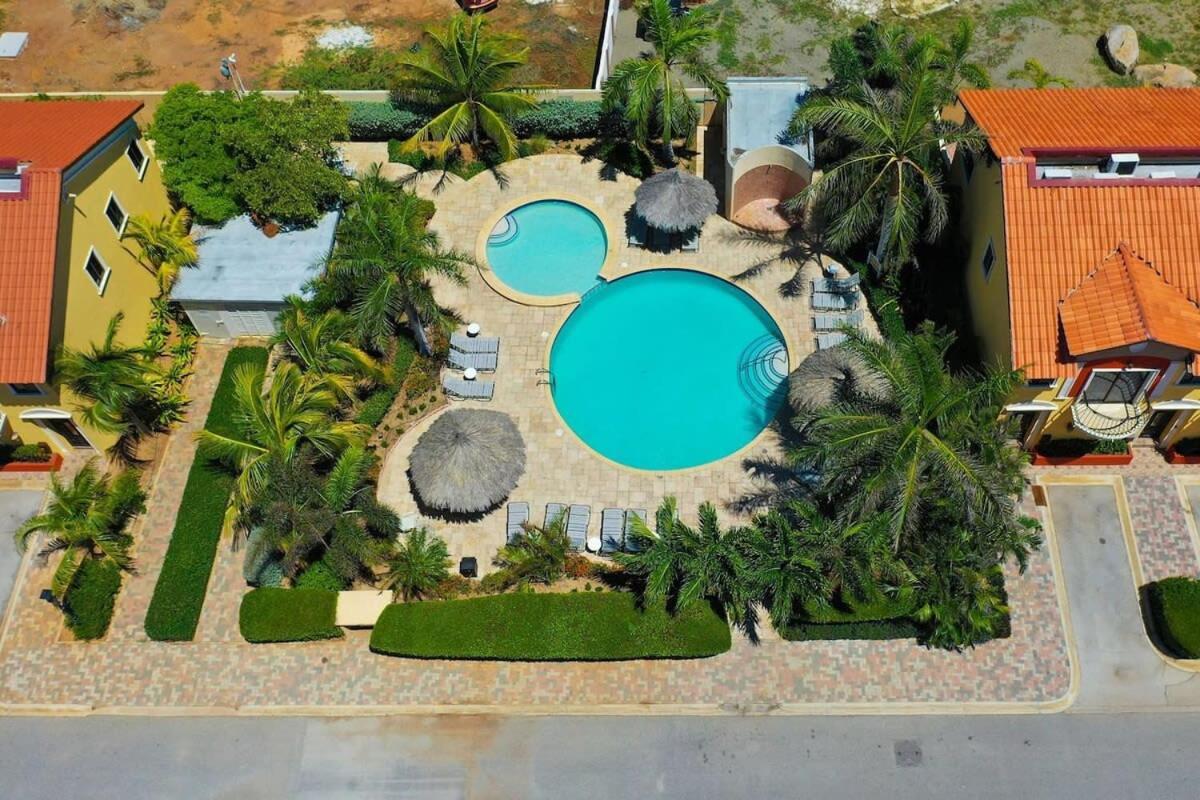 Spectacular House In Gold Coast Villa Палм Бийч Екстериор снимка