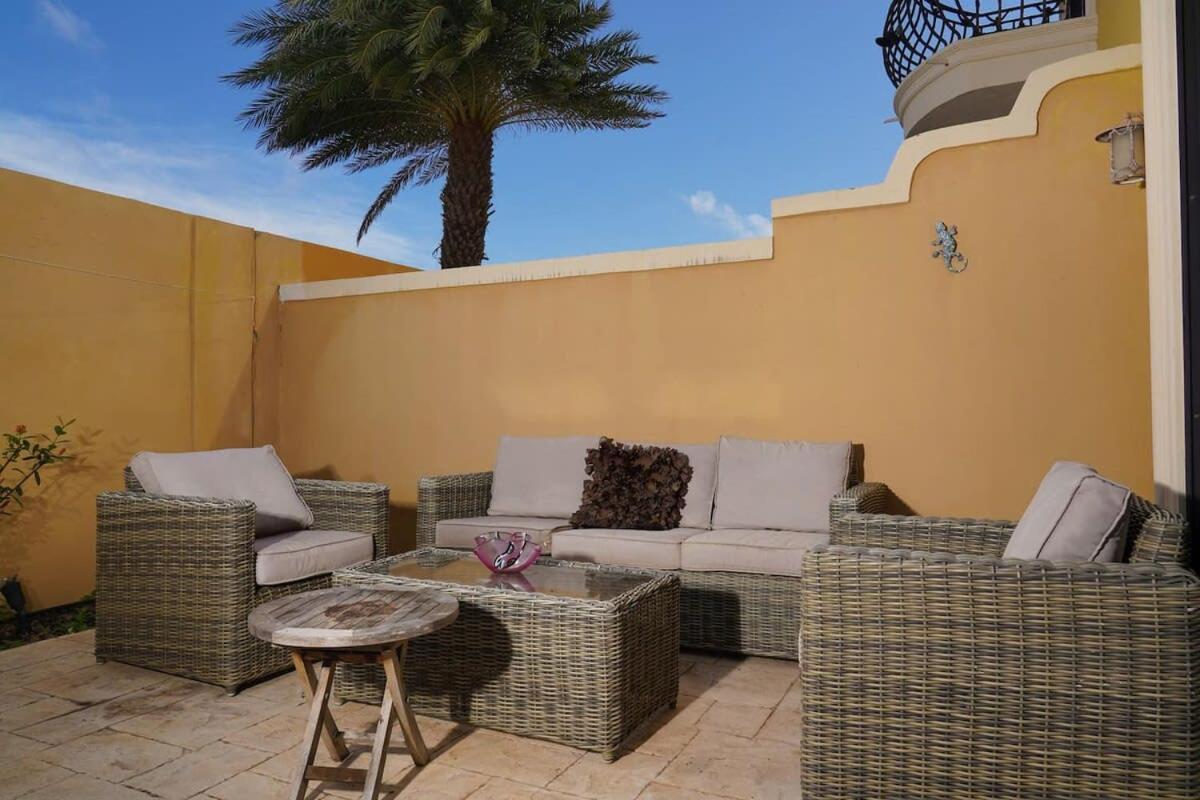 Spectacular House In Gold Coast Villa Палм Бийч Екстериор снимка